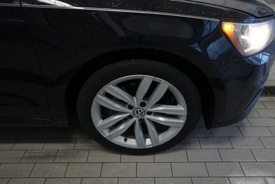 2019 Volkswagen Passat 2.0T Wolfsburg