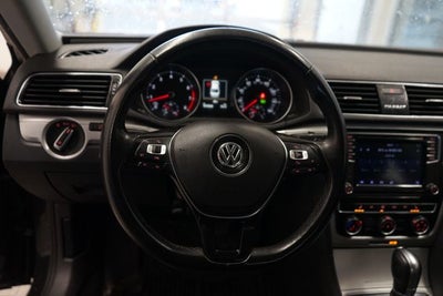 2019 Volkswagen Passat 2.0T Wolfsburg