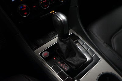 2021 Volkswagen Passat 2.0T R-Line