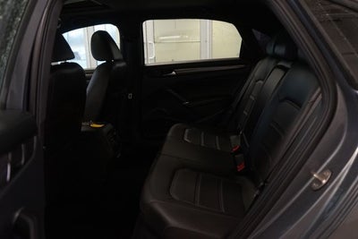 2021 Volkswagen Passat 2.0T R-Line