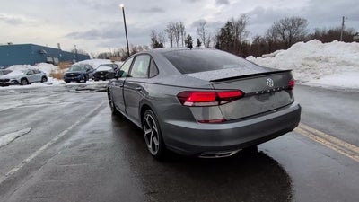 2021 Volkswagen Passat 2.0T R-Line