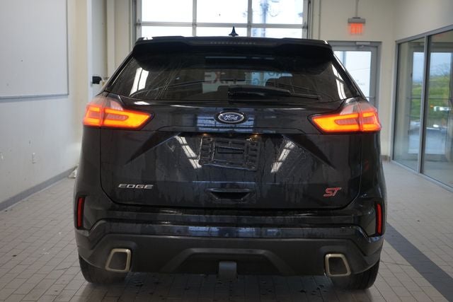 2020 Ford Edge ST