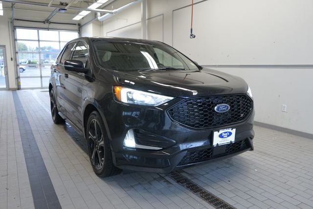 2020 Ford Edge ST