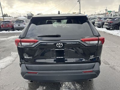 2021 Toyota RAV4 LE