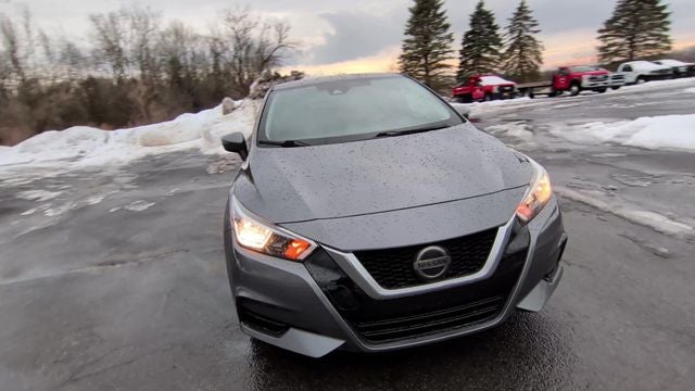 2021 Nissan Versa 1.6 SV