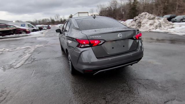 2021 Nissan Versa 1.6 SV