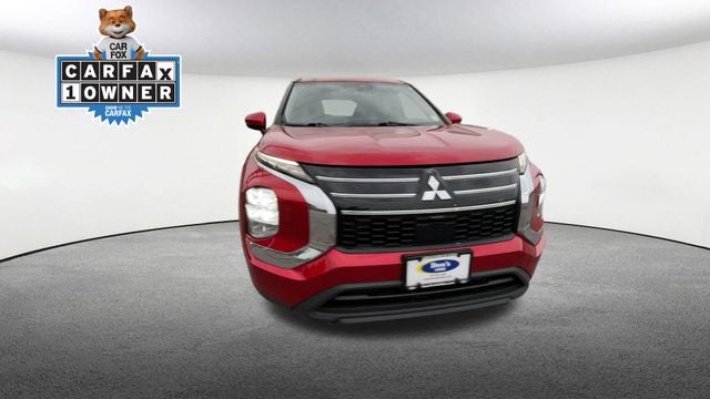 2025 Mitsubishi Outlander ES