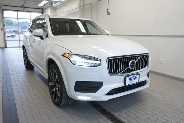 2020 Volvo XC90 T6 Momentum