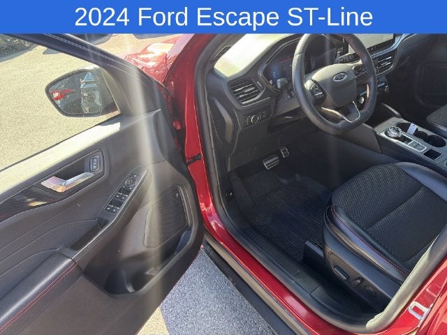 2024 Ford Escape ST-Line
