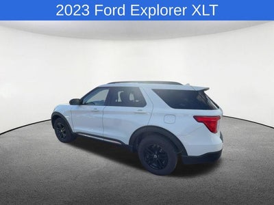 2023 Ford Explorer XLT