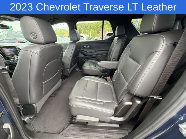 2023 Chevrolet Traverse LT Leather
