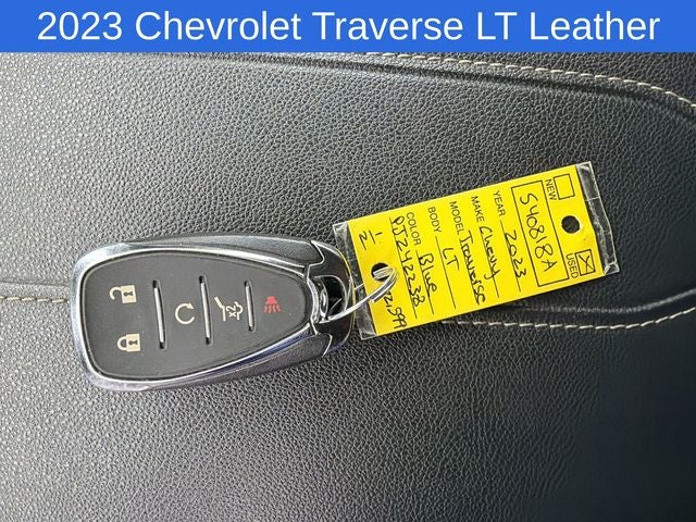2023 Chevrolet Traverse LT Leather