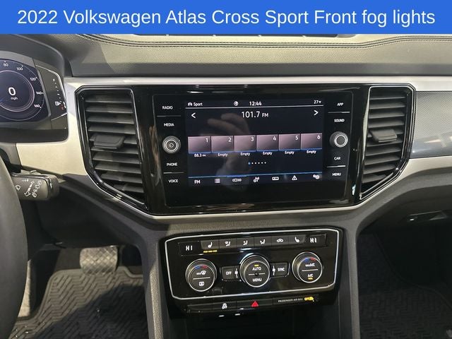 2022 Volkswagen Atlas Cross Sport 3.6L V6 SE w/Technology