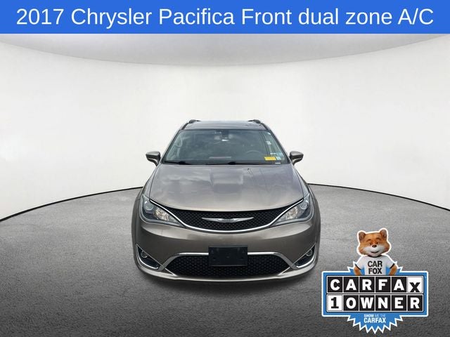 2017 Chrysler Pacifica Touring L Plus