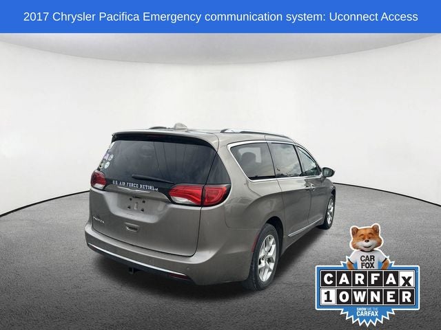 2017 Chrysler Pacifica Touring L Plus