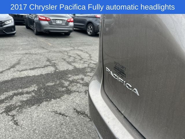 2017 Chrysler Pacifica Touring L Plus