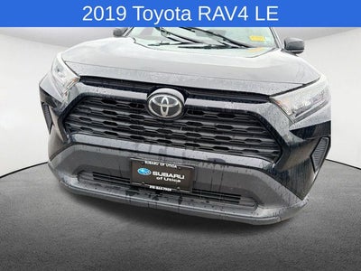 2019 Toyota RAV4 LE