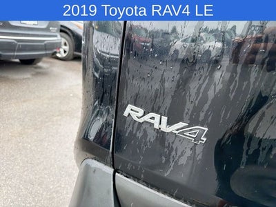 2019 Toyota RAV4 LE