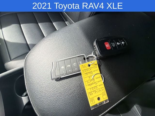 2021 Toyota RAV4 XLE