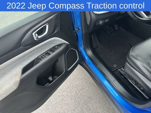 2022 Jeep Compass Latitude Lux