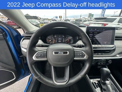 2022 Jeep Compass Latitude Lux