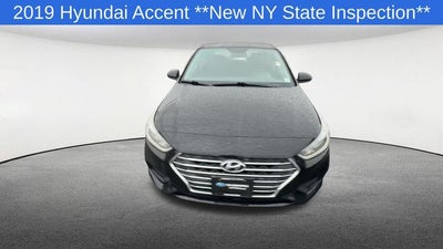 2019 Hyundai Accent SE