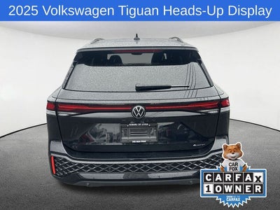 2025 Volkswagen Tiguan 2.0T SE R-Line Black
