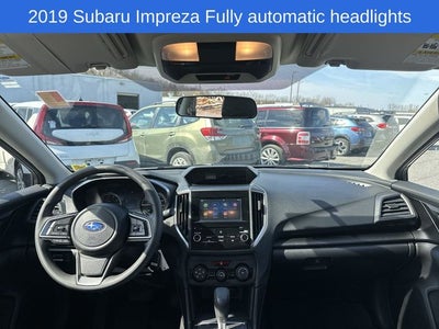 2019 Subaru Impreza 2.0i Premium