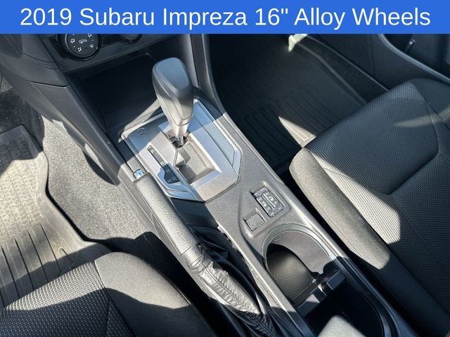 2019 Subaru Impreza 2.0i Premium