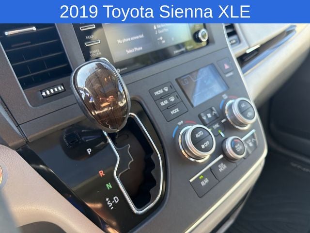 2019 Toyota Sienna XLE 7 Passenger
