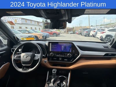2024 Toyota Highlander Platinum