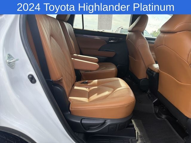 2024 Toyota Highlander Platinum