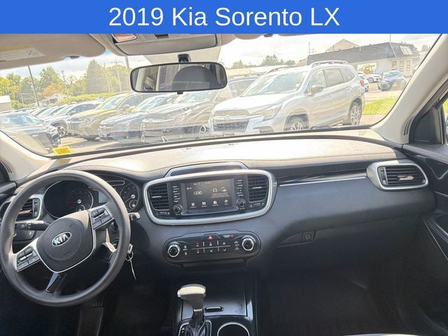 2019 Kia Sorento LX