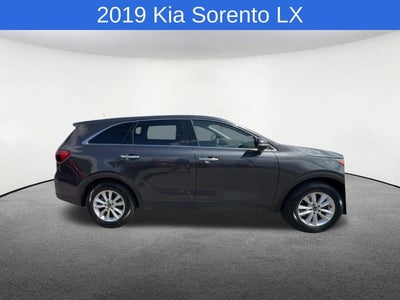 2019 Kia Sorento LX