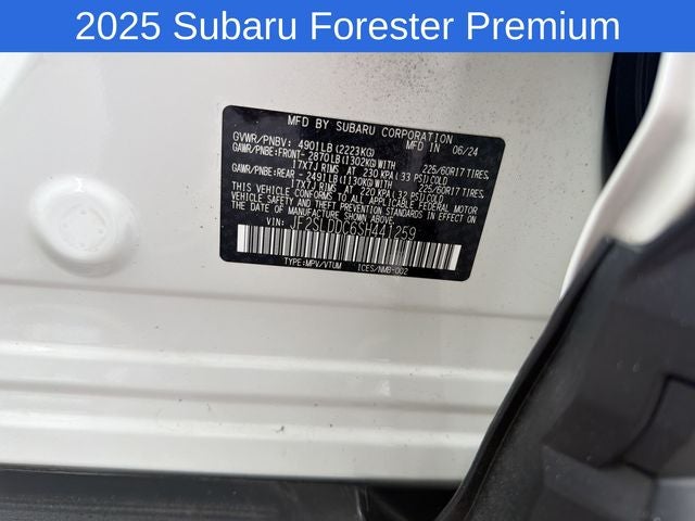2025 Subaru Forester Premium
