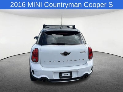 2016 MINI Cooper S Countryman Base