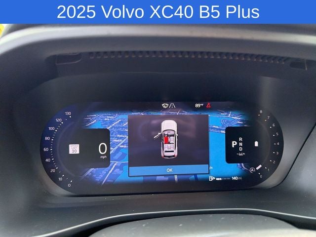 2025 Volvo XC40 B5 Plus Bright Theme