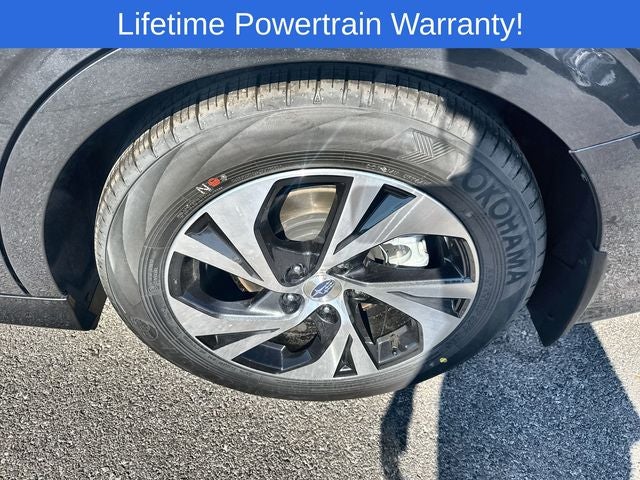 2025 Subaru LEGACY Premium