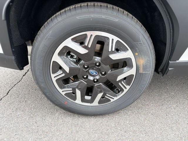 2026 Subaru FORESTER Standard Model
