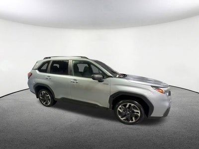 2026 Subaru FORESTER Premium Hybrid