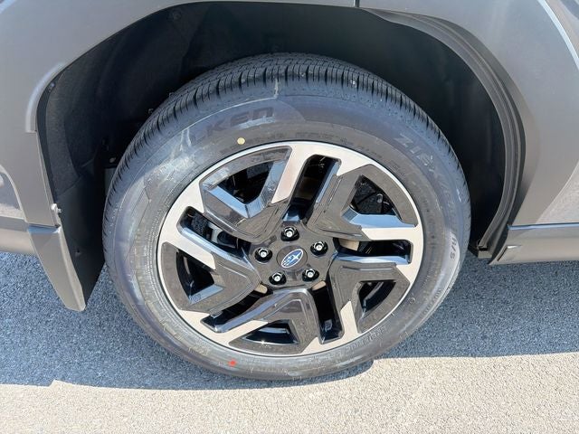 2026 Subaru FORESTER Limited Hybrid