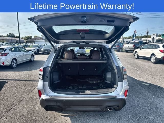 2025 Subaru FORESTER Touring