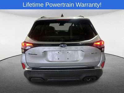 2025 Subaru FORESTER Touring