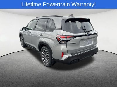 2025 Subaru FORESTER Touring