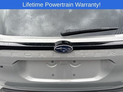 2025 Subaru FORESTER Touring