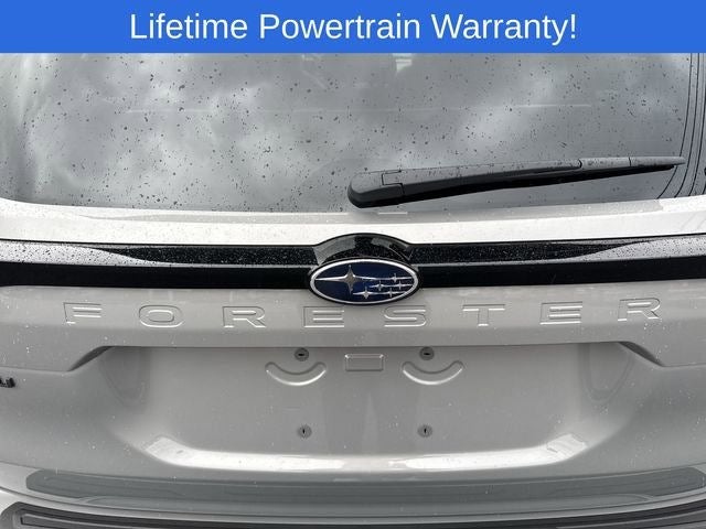 2025 Subaru FORESTER Touring