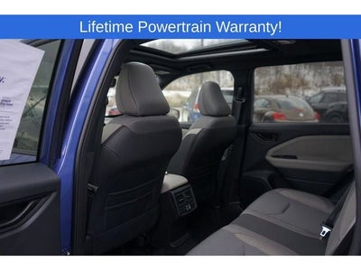 2025 Subaru FORESTER Premium Hybrid