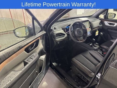 2025 Subaru FORESTER Sport Hybrid