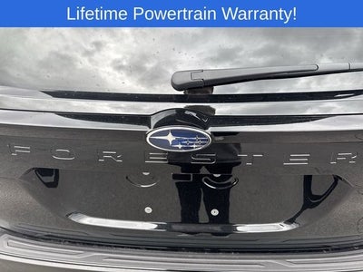 2025 Subaru FORESTER Limited Hybrid