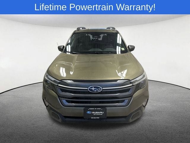 2025 Subaru FORESTER Limited Hybrid